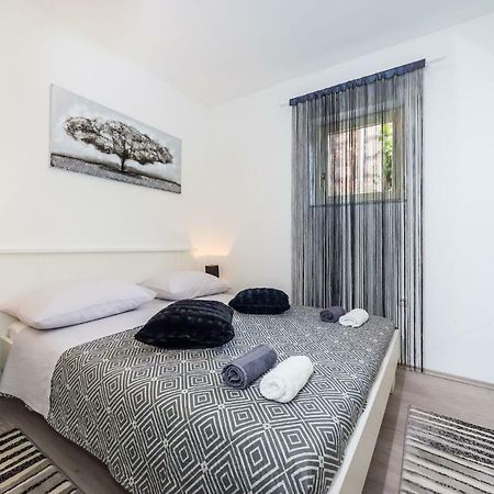 Apartman Nino Novigrad  Eksteriør billede
